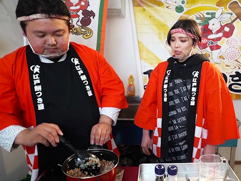 江戸のし餅_餅入りチリコンカン_炒め